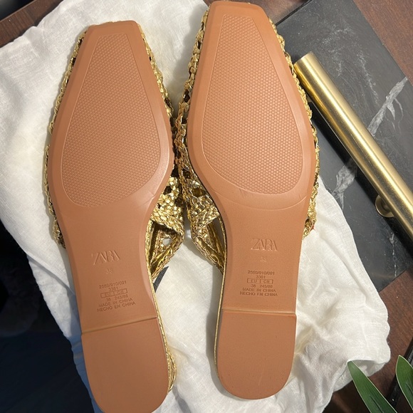 Zara Gold Sandals - Picture 2 of 2